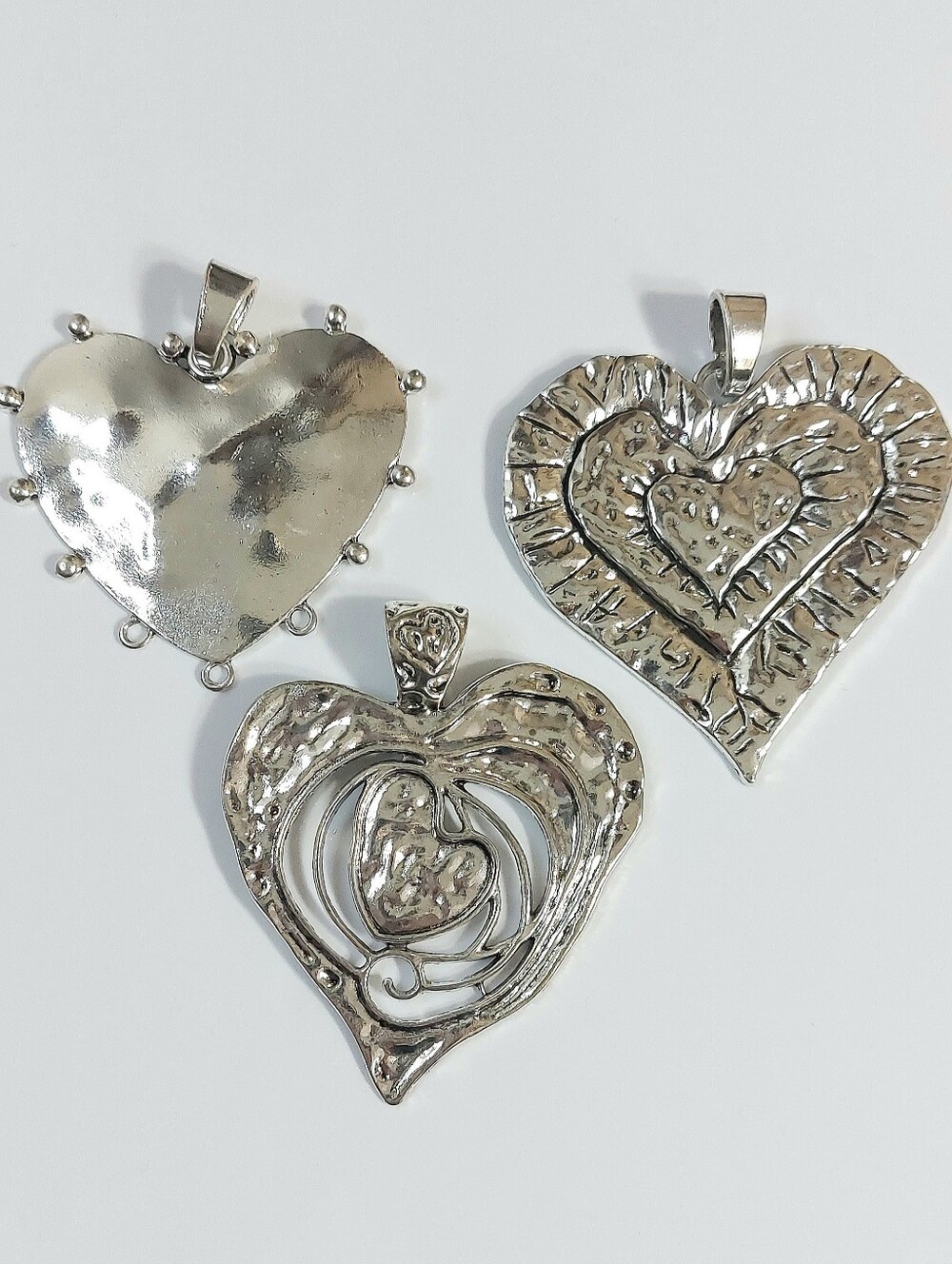 Silver Heart Trio Pendant Necklace Charm - Elegant Women Jewelry